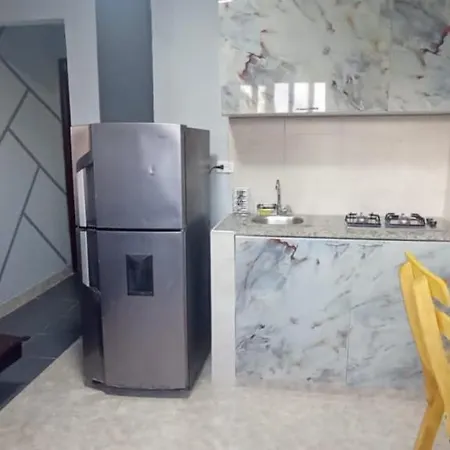Puertas De 203 Apartamento